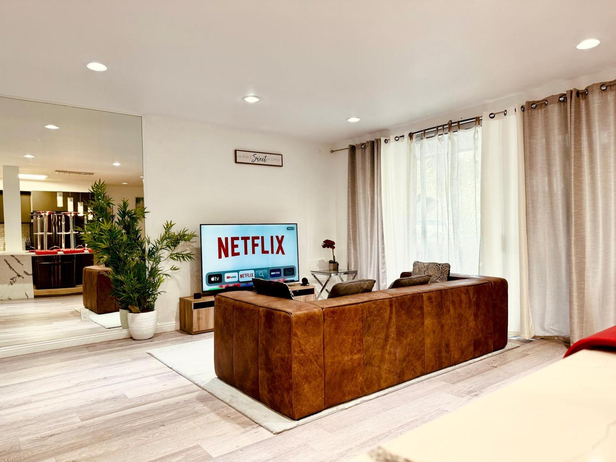Amazing Large 2 Bedroom West Hollywood Apartment Λος Άντζελες Εξωτερικό φωτογραφία